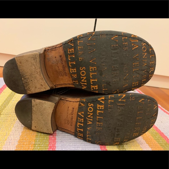 Sonja Vellere Embroidered Floral Leather Boots - Picture 4 of 8